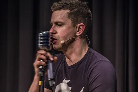 Soundcheck: Mikrofon steht
