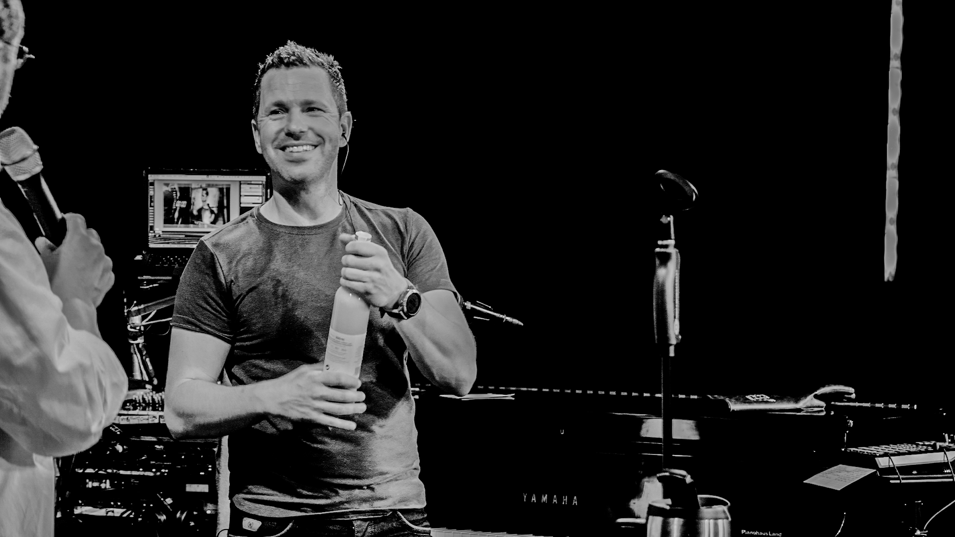 Nepo Fitz in Garching mit Veranstalter